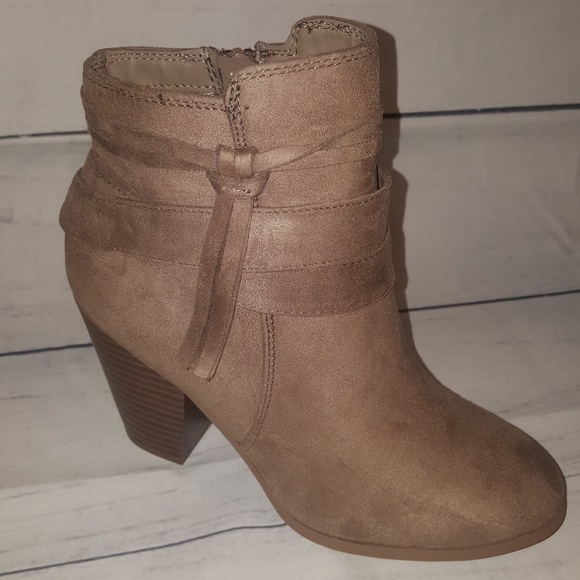 Taupe ELIZA Ankle Booties - Picture 2 of 4